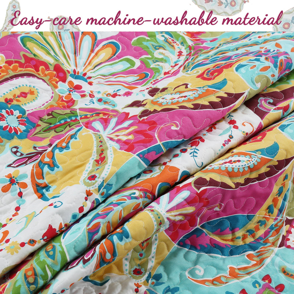 Vibrant Reversible Quilt Bedding Set
