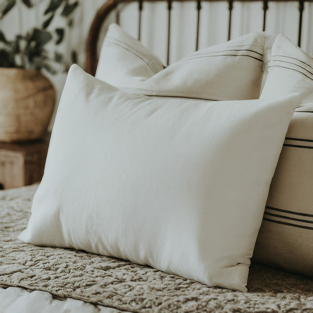 Comfort Medium-Firm 20×28 Pillow Insert