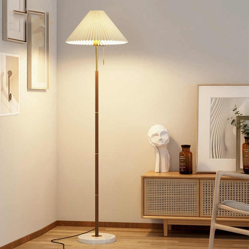 Luxury Wood Grain Pleated Floor Lamp