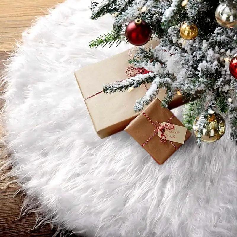 White Christmas Plush Fur Tree Skirt